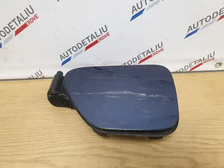 BMW 3 F30 F35 F31 (2012 - 2018) 7368306 Крышка зарядного разъема — фото 1