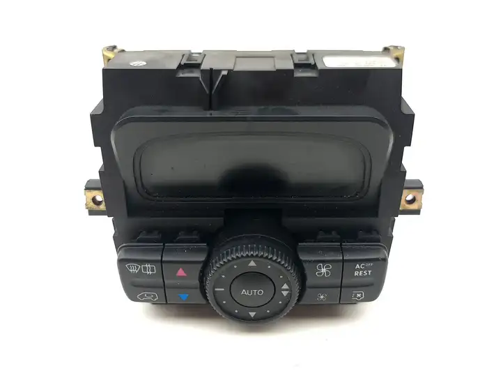 Mercedes-Benz Vito Viano W639 (2003 - 2010) A6394461028 Блок управления климат-контролем — фото 3