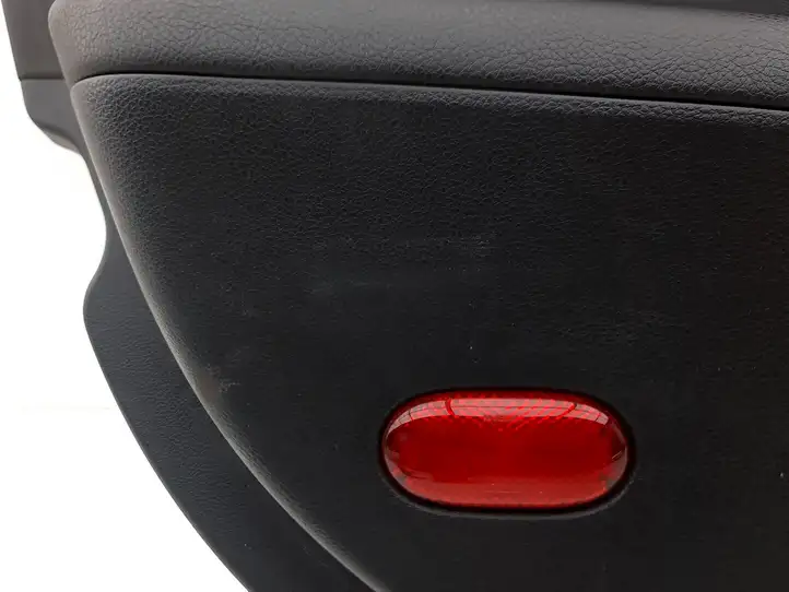Nissan 350Z (2001 - 2009) Обшивка передней двери — фото 5