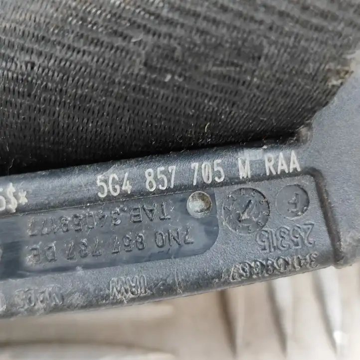 Volkswagen Golf VII (2013 - 2019) 5G4857705M Передний ремень безопасности — фото 10