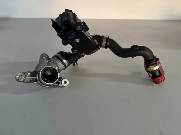 Mercedes-Benz GLE W166/C292 (2015 - 2019) A6420103807 Шланг сапуна — фото 7