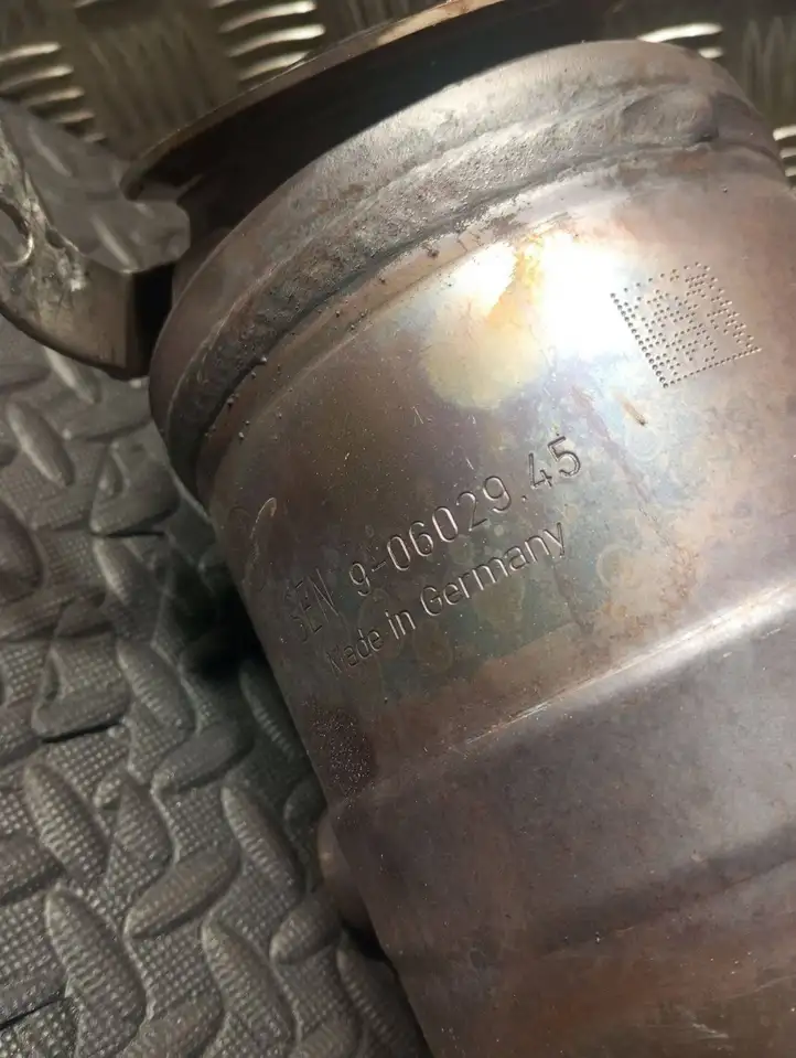BMW 6 F12 F13 (2010 - 2018) 906029 Катализатор / DPF / FAP — фото 8