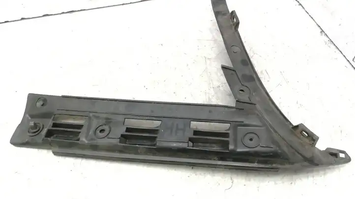 Volkswagen PASSAT B5.5 (2001 - 2005) 3B9807394B Кронштейн заднего бампера — фото 1