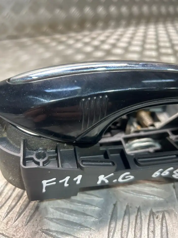BMW 5 F10 F11 (2009 - 2016) 7305277 Наружная ручка задней двери — фото 3