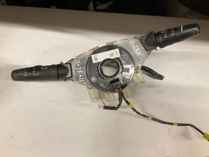 Nissan Primera (2001 - 2008) 255608H905 Контактное кольцо SRS — фото 1