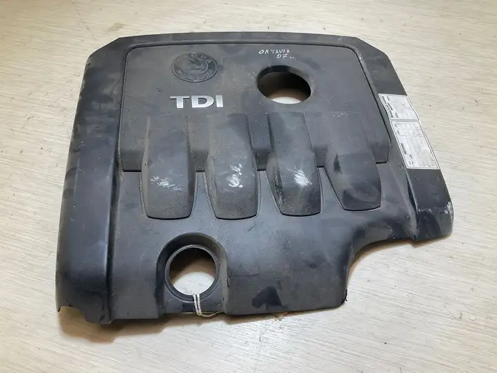 Skoda Octavia Mk2 (1Z) (2004 - 2013) 03G103925 Крышка двигателя декоративная — фото 1