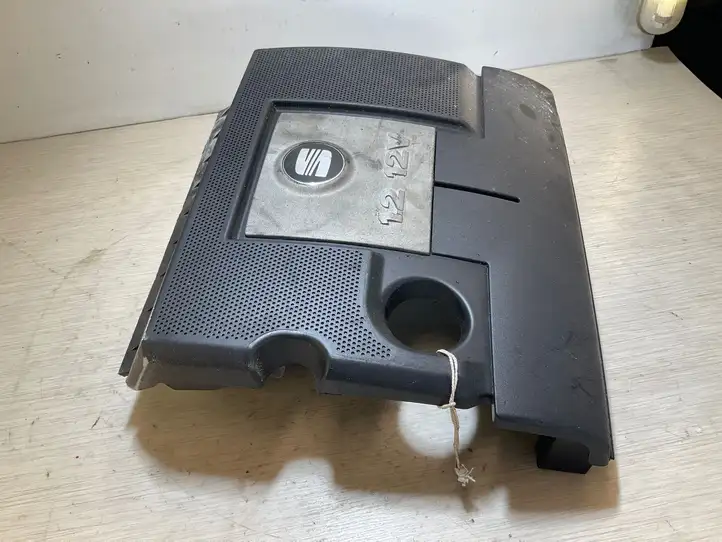 Seat Ibiza III (6L) (2002 - 2008) 03E129607 Крышка двигателя декоративная — фото 2