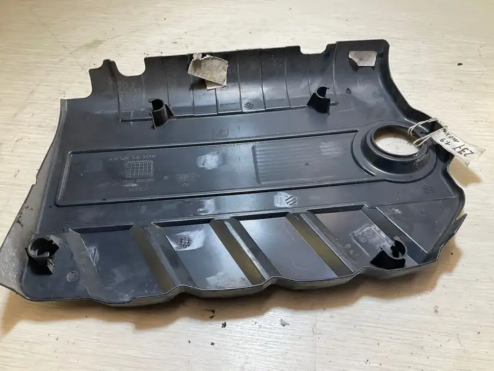 Opel Vectra C (2005 - 2009) 55556364 Крышка двигателя декоративная — фото 2