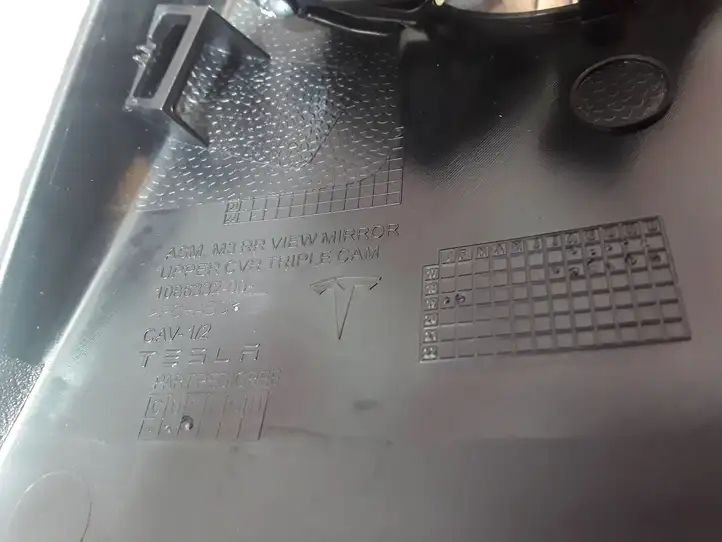 Tesla Model 3 (2017 - 2023) 1143746-00-D Салонное зеркало заднего вида — фото 3