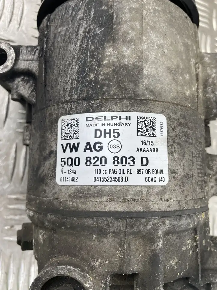 Volkswagen PASSAT B8 (2015 - ) 5Q0820803D Компрессор (насос) кондиционера воздуха — фото 2