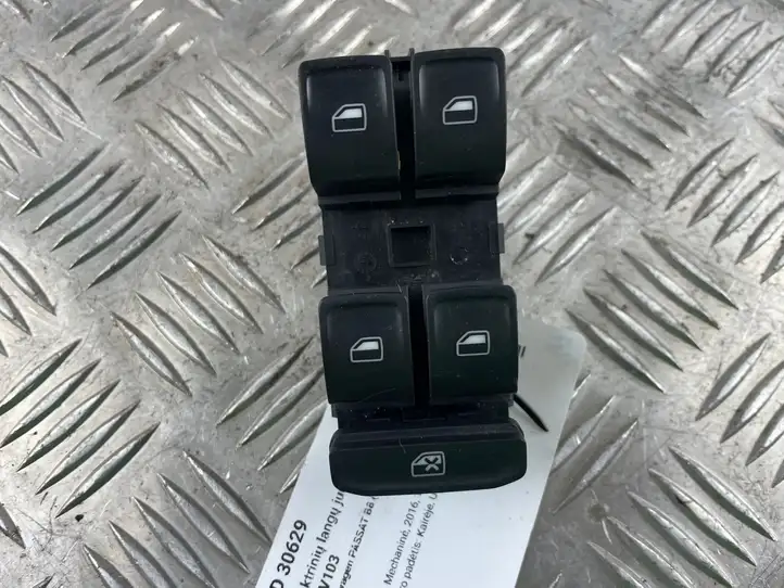 Volkswagen PASSAT B8 (2015 - ) 5G0959857B Блок кнопок стеклоподъемников — фото 3