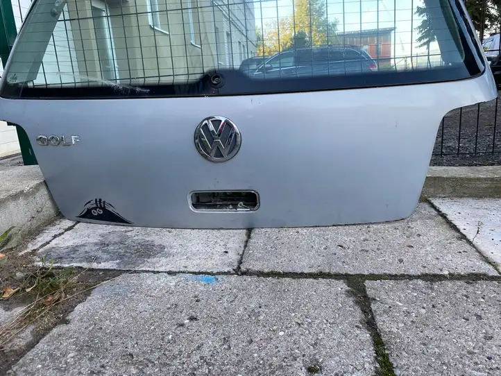 Volkswagen Golf IV (1998 - 2005) Крышка багажника — фото 2