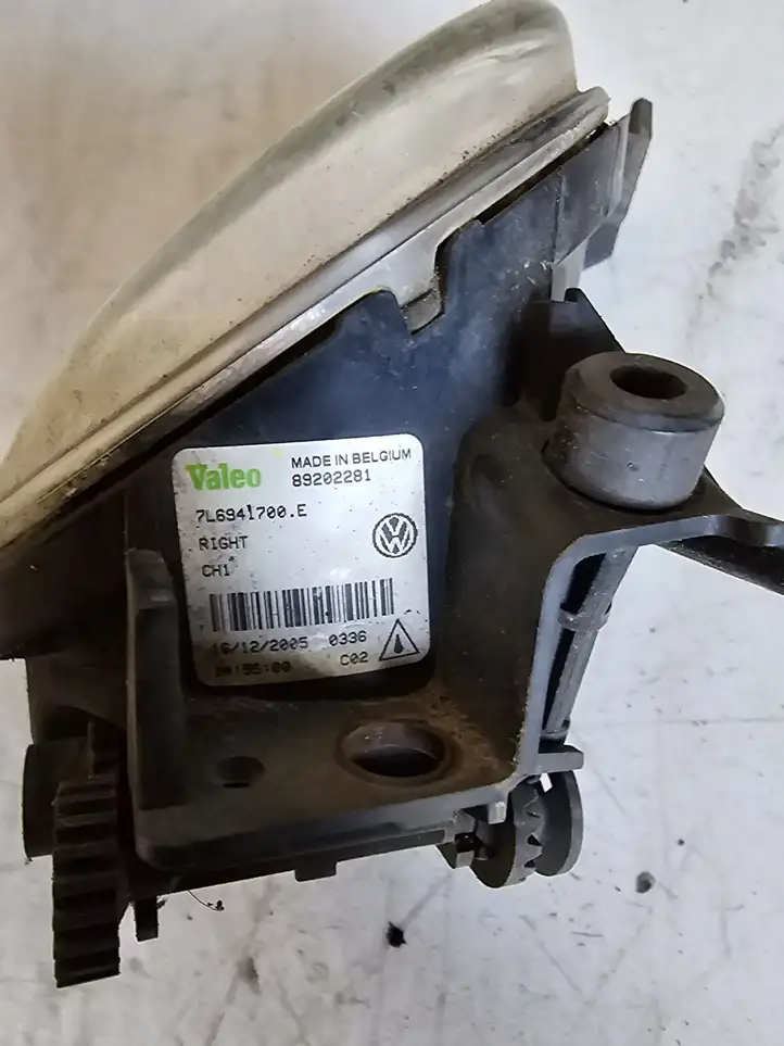 Volkswagen Touareg I (2002 - 2010) 89202281 Передняя противотуманная фара — фото 3