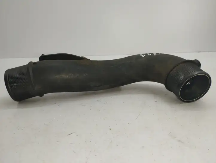 Toyota Corolla Verso AR10 (2004 - 2009) 173620R010 Трубки интеркулера / Шланги интеркулера — фото 1
