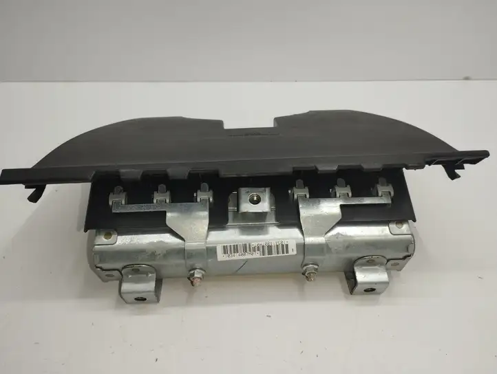 Toyota Corolla Verso AR10 (2004 - 2009) 103414007M07 Коленная подушка безопасности — фото 2