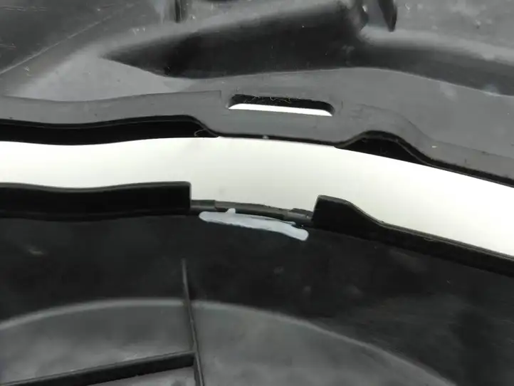 Nissan 350Z (2001 - 2009) 64895CD000 Жабо стеклоочистителей — фото 7