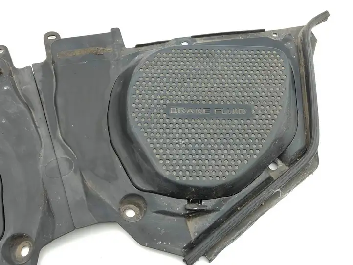 Nissan 350Z (2001 - 2009) 64895CD000 Жабо стеклоочистителей — фото 8