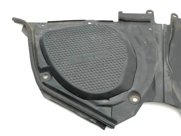 Nissan 350Z (2001 - 2009) 64895CD000 Жабо стеклоочистителей — фото 9
