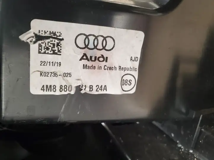 Audi Q7 4M (2015 - ) 4M8880301B Нижняя отделка панели приборов — фото 6