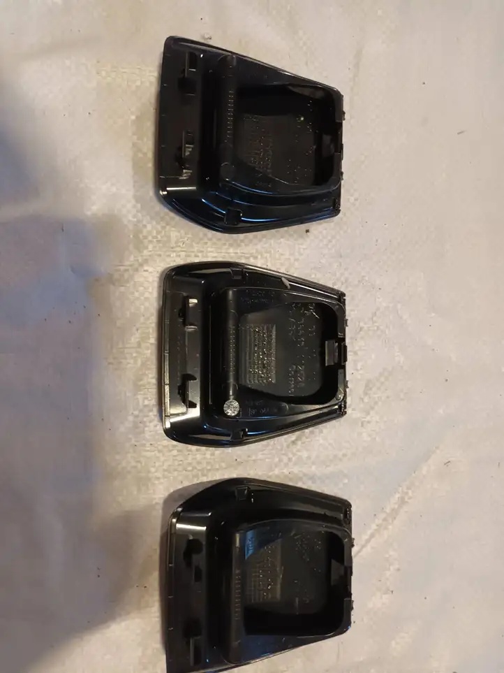 BMW 3 F30 F35 F31 (2012 - 2018) 7256110 Заглушка ISOFIX — фото 2
