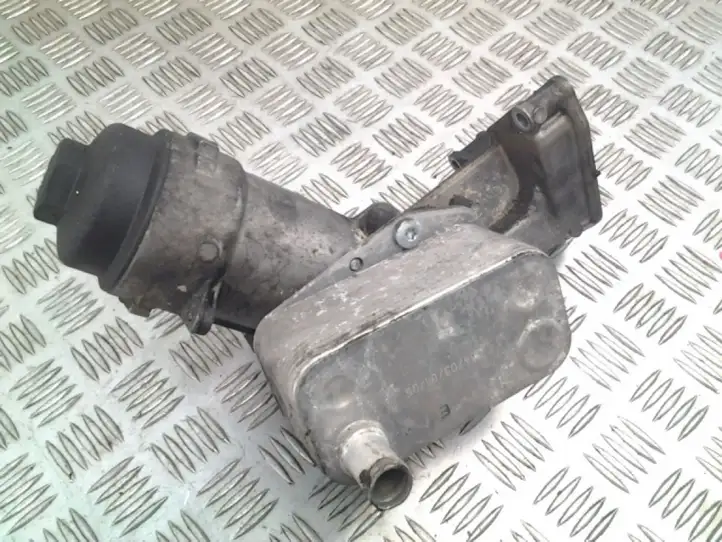 BMW 1 E81 E87 (2004 - 2011) 7787072 Кронштейн масляного фильтра — фото 1