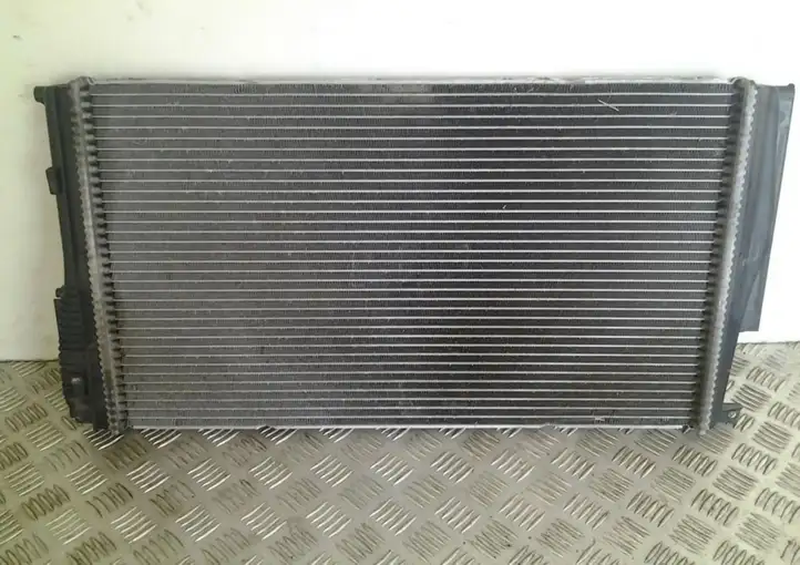 BMW 3 F30 F35 F31 (2012 - 2018) 760051101 Радиатор кондиционера — фото 3