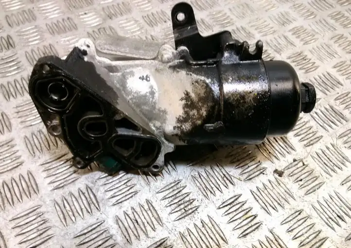 Ford Fiesta (2009 - 2012) 312765 Кронштейн масляного фильтра — фото 3
