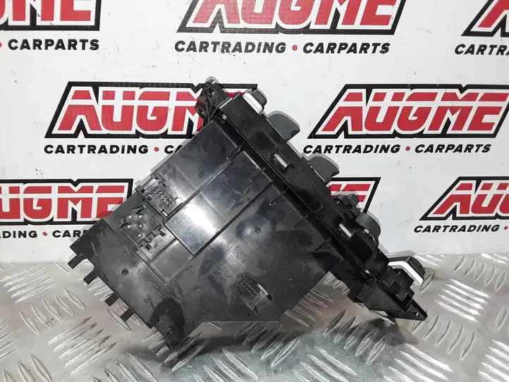 Land Rover Range Rover L322 (2009 - 2012) YUD000303PVA Блок кнопок стеклоподъемников — фото 2