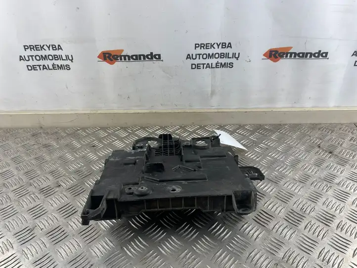 Renault Modus (2007 - 2012) 8200314273 Крышка ящика аккумулятора — фото 5