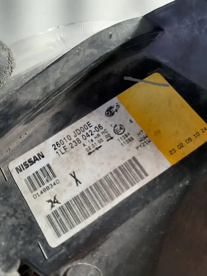 Nissan Qashqai (2006 - 2010) 26010JD00E Передняя фара — фото 3