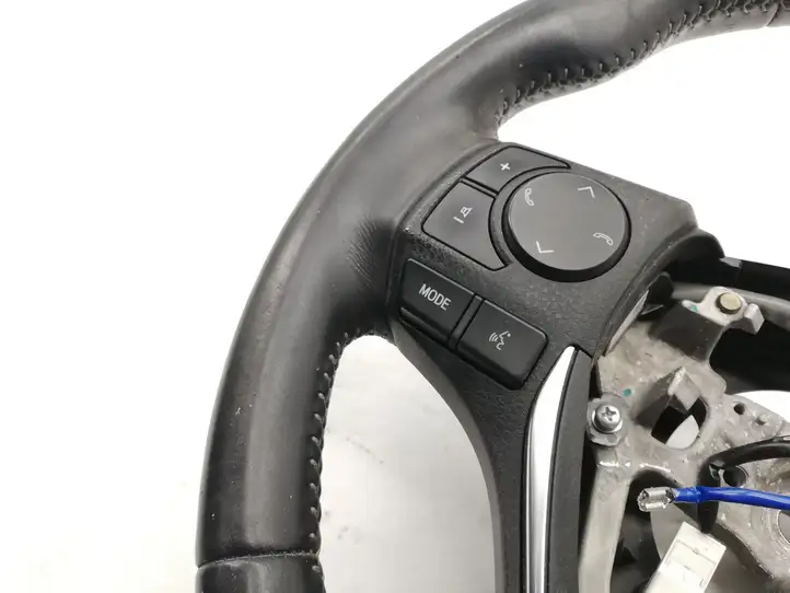 Toyota Auris E180 (2012 - 2018) Руль — фото 3