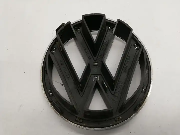 Volkswagen Tiguan (2007 - 2011) 561853600 Эмблема производителя — фото 2