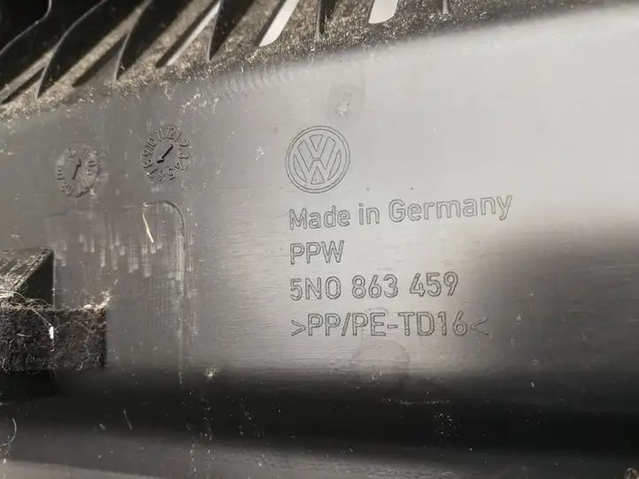 Volkswagen Tiguan (2007 - 2011) 5N0863459 Отделка порога багажника — фото 4