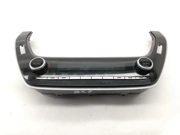 Toyota Corolla E210 E21 (2018 - ) 5590002F30 Управление климат контролем — фото 1