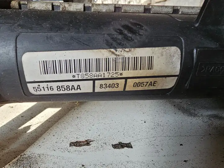 Jeep Grand Cherokee (WK) (2004 - 2010) 55116858AA Радиатор охлаждающей жидкости двигателя — фото 3