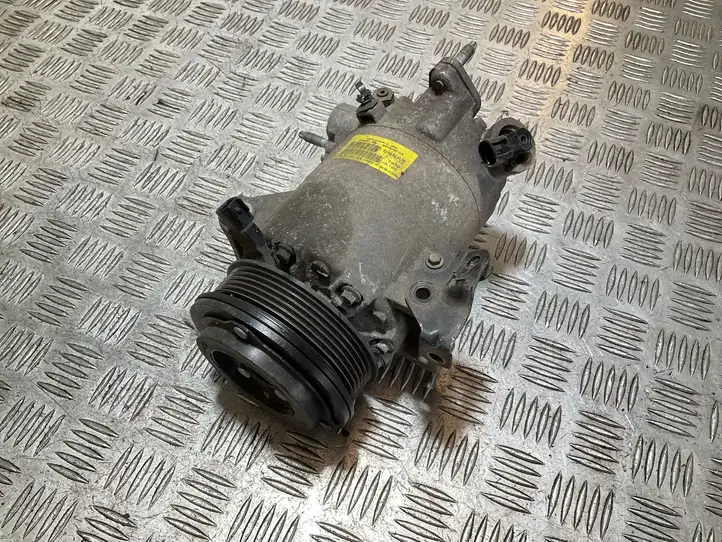 Ford Fiesta (2013 - 2017) C1B119D629BA Компрессор (насос) кондиционера воздуха — фото 1