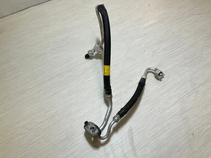 Opel Astra J (2012 - 2015) 95376430 Трубки и шланги кондиционера — фото 3