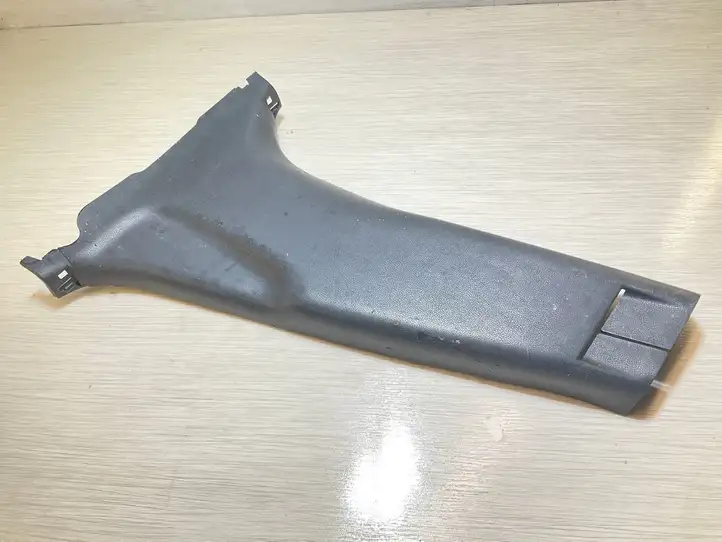 Nissan Juke I F15 (2010 - 2018) 769161KB0A Нижняя обшивка стойки B — фото 1