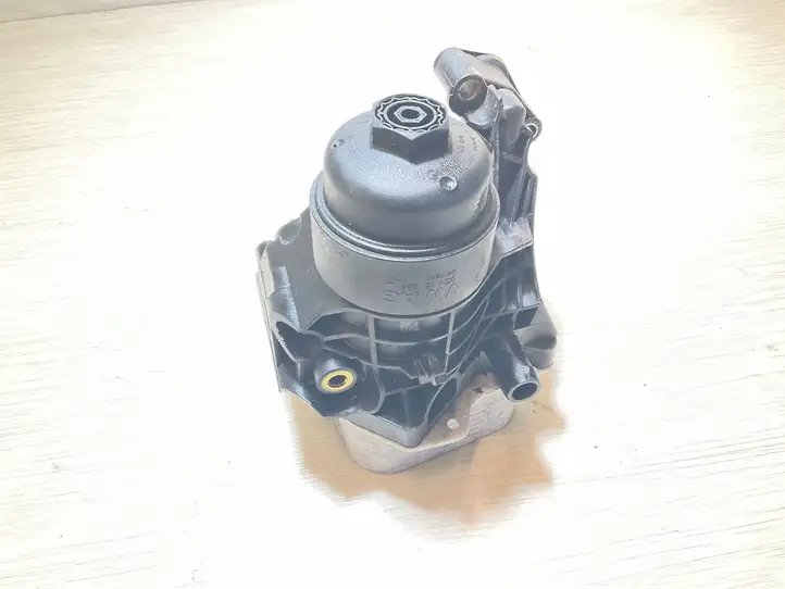 Volkswagen Golf VII (2013 - 2019) 03N115389A Кронштейн масляного фильтра — фото 2
