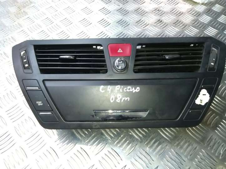 30378238 Citroen C4 I Picasso Centrinės oro grotelės