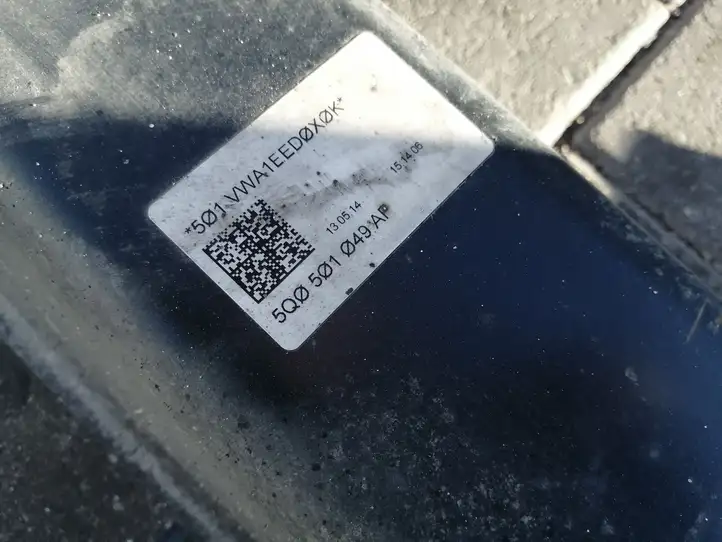 Volkswagen Golf VII (2013 - 2019) 5Q0501049AP Задний мост — фото 2