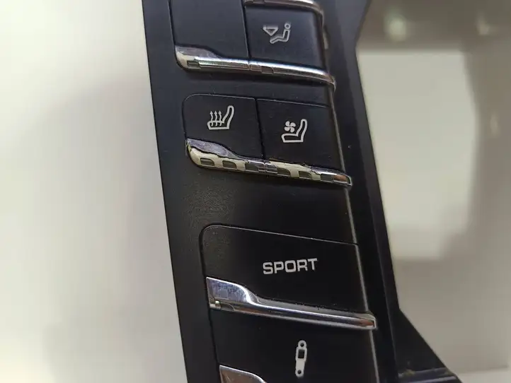 Porsche Panamera (970) (2009 - 2013) 97065320533 Блок кнопок на панели — фото 4
