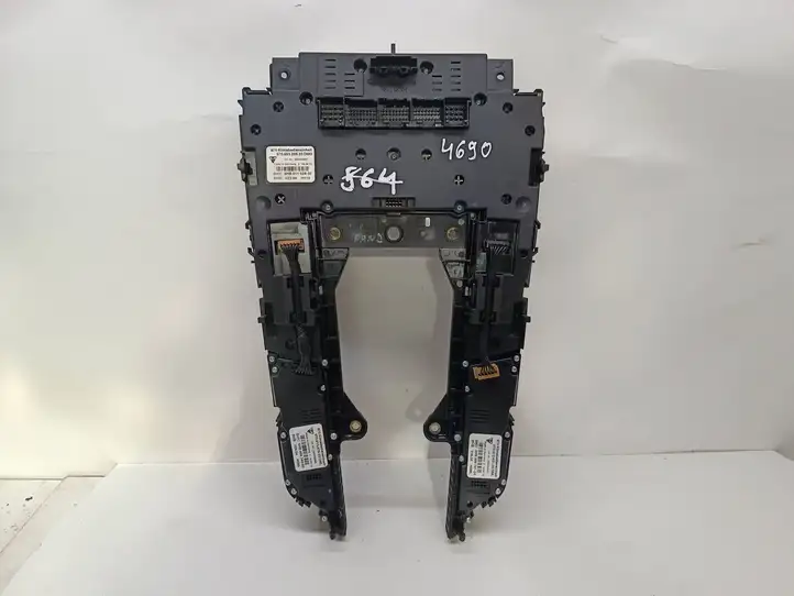 Porsche Panamera (970) (2009 - 2013) 97065320533 Блок кнопок на панели — фото 8