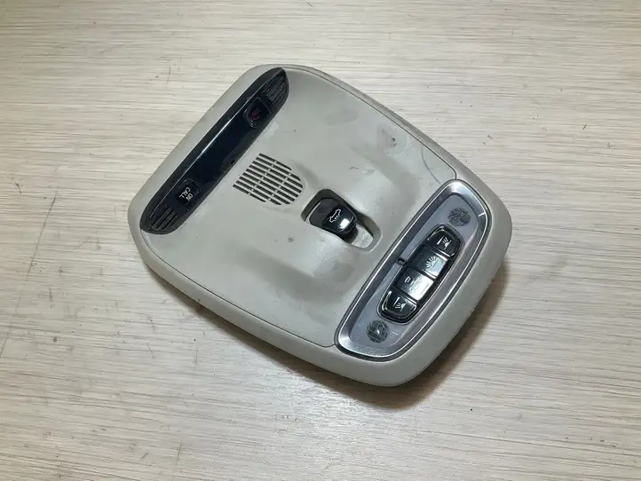 Volvo XC90 (2014 - 2019) 31479143 Передняя подсветка — фото 2