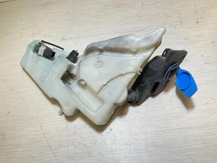 Audi A4 S4 B8 8K (2007 - 2011) 8T0955453B Бачок омывателя стекла — фото 2