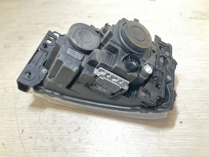 Land Rover Discovery 4 - LR4 (2009 - 2013) AH2213W029FD Передняя фара — фото 3