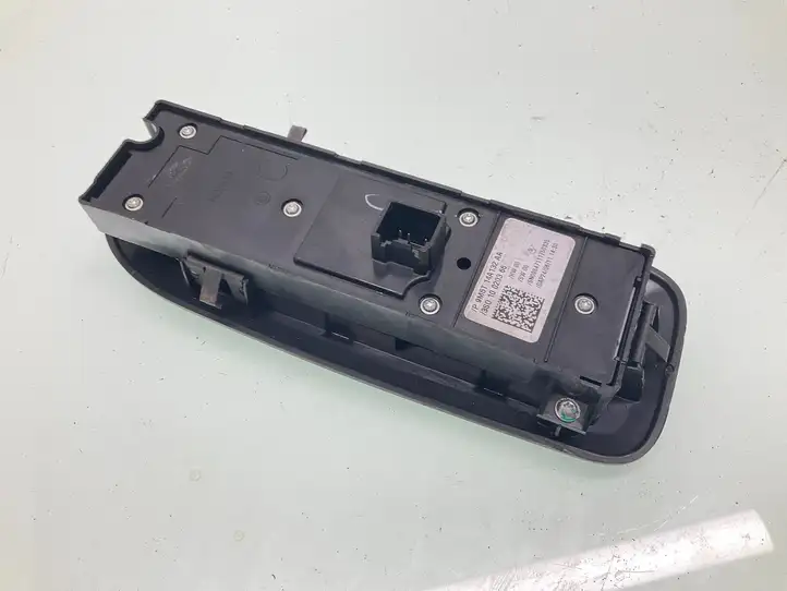 Ford Kuga I (2008 - 2012) 9M5T14A132AA Кнопка стеклоподъемников — фото 1