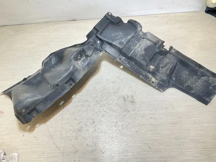 Toyota Corolla Verso AR10 (2004 - 2009) 514080F010 Защита двигателя — фото 1
