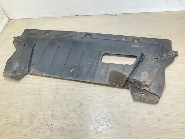 Nissan Qashqai (2006 - 2010) 75831JD000 Защита двигателя — фото 1