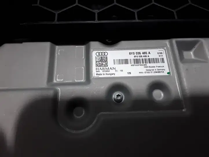 Audi Q7 4M (2019 - ) 8Y0035465A Усилитель звука — фото 2